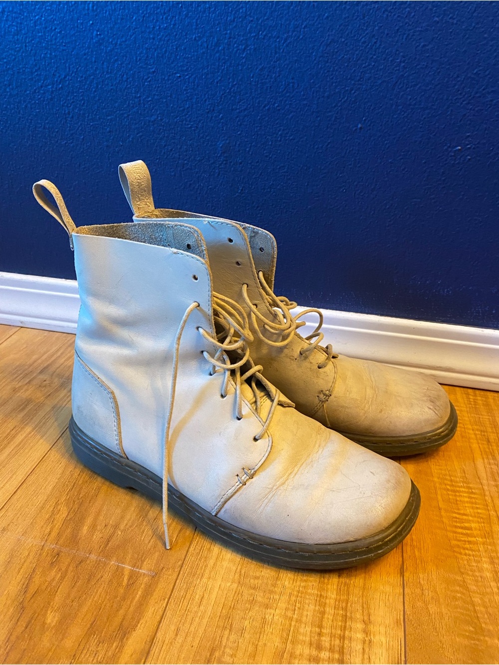 Dr.Martens white lace up boots